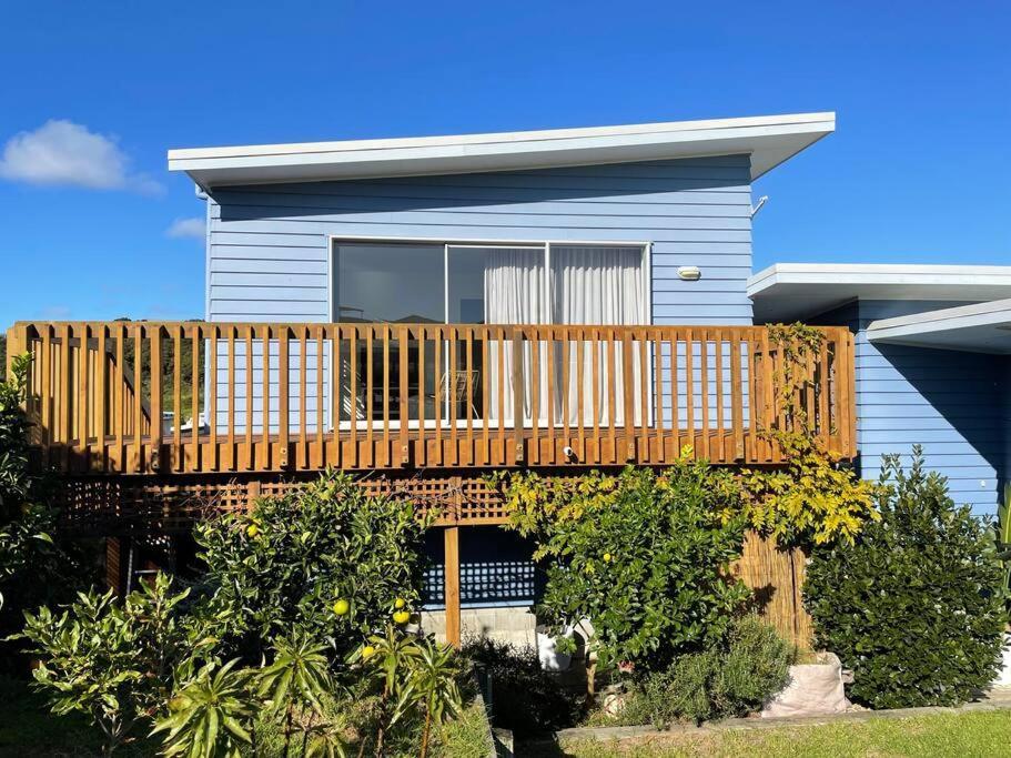 The Blue Beach House Mangawhai Exterior photo
